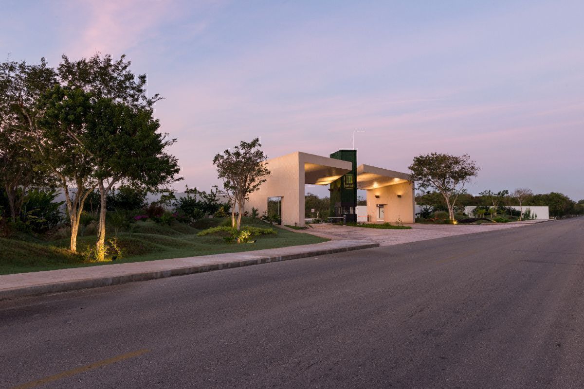 Terreno Residencial en Venta en Jardines de Rejoyada, Mérida Norte | 604 m² Oportunidad Única
