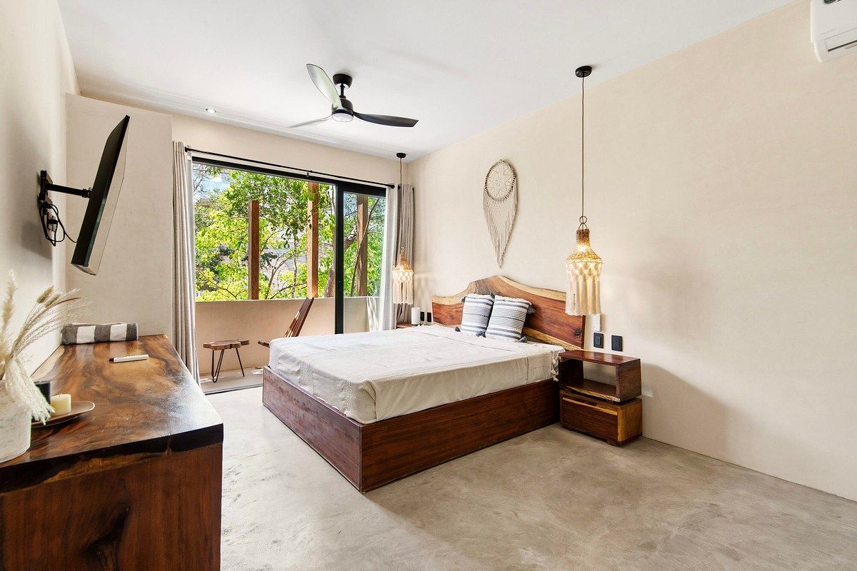 Homa Kah Studio Resale